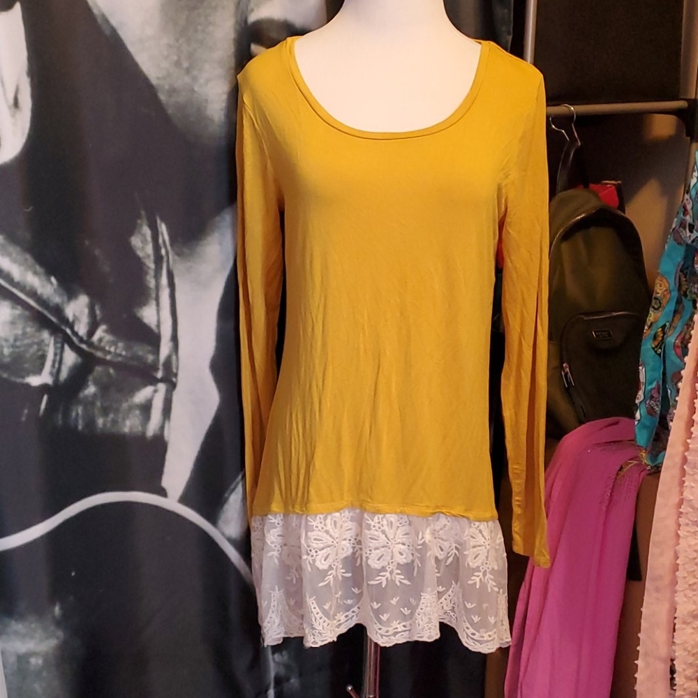 Piko with lace